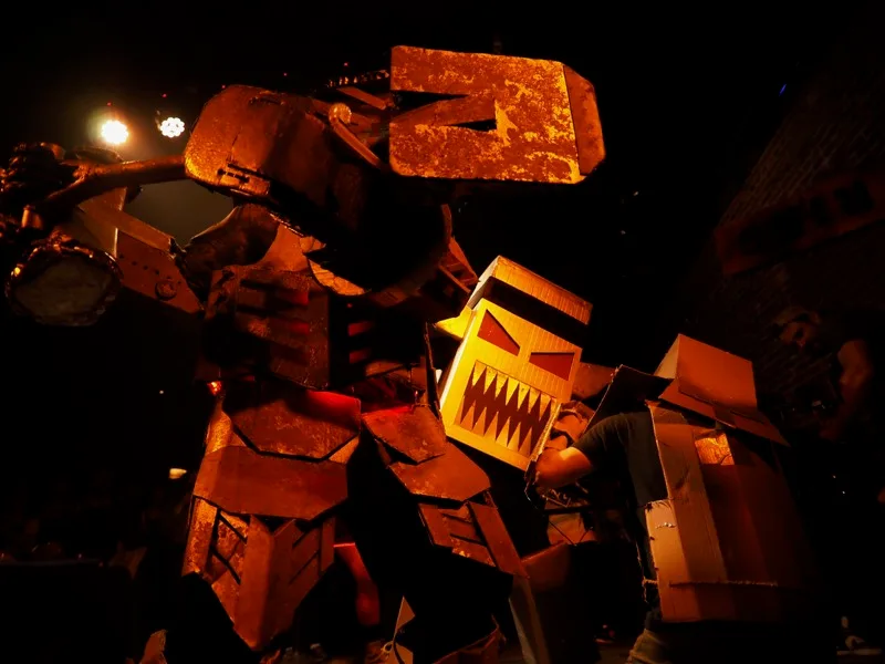 Giant Robot Fight Club photograph 9